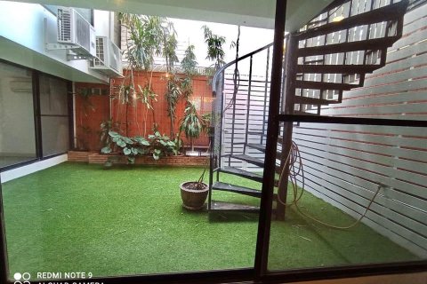 House in Bangkok, Thailand 6 bedrooms № 157529 - photo 17