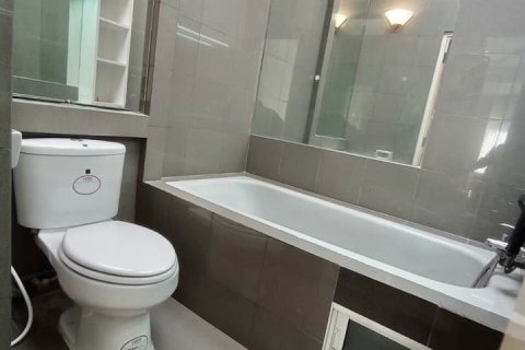 House in Bangkok, Thailand 6 bedrooms № 157529 - photo 9