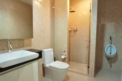 House in Bangkok, Thailand 3 bedrooms № 157530 - photo 4