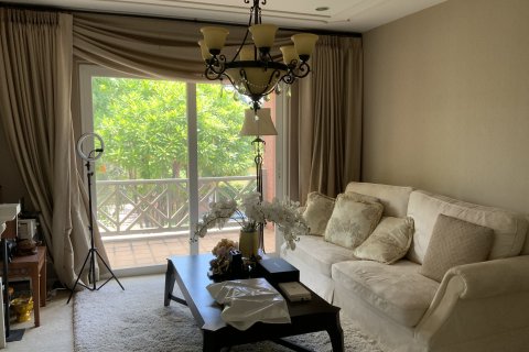 House in Pak Kret, Thailand 4 bedrooms № 159568