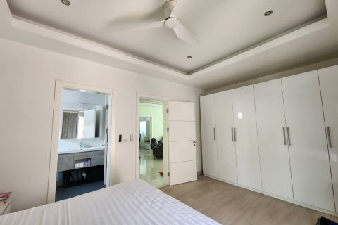 Villa in Hua Hin, Thailand 3 bedrooms № 159566 - photo 29