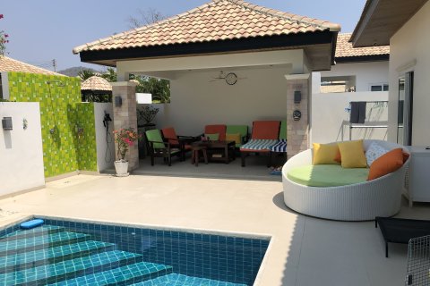 Villa in Hua Hin, Thailand 3 bedrooms № 159566 - photo 17