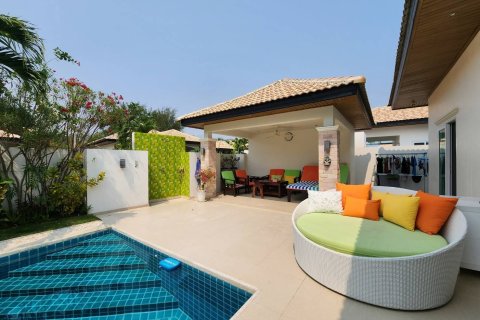 Villa in Hua Hin, Thailand 3 bedrooms № 159566 - photo 16