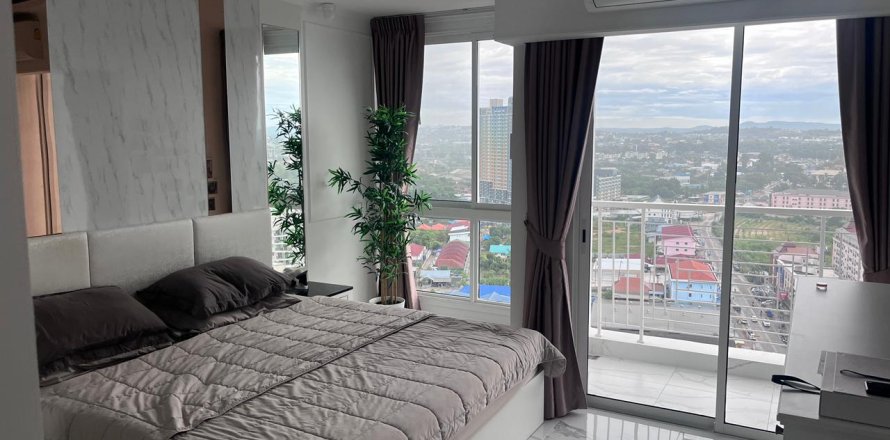 Apartment in Pattaya, Thailand 3 rooms № 159866