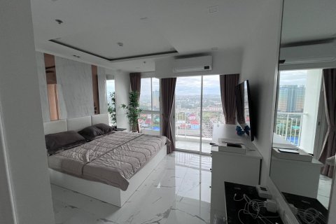 Apartment in Pattaya, Thailand 3 rooms № 159866 - photo 2