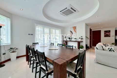 บ้านในพัทยา, ประเทศไทย 4 ห้องนอน № 197913 - รูปถ่าย 9