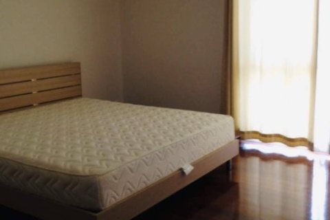 Кондоминиум с 2 спальнями в Ваттхане, Бангкок, Таиланд № 148838 - фото 4