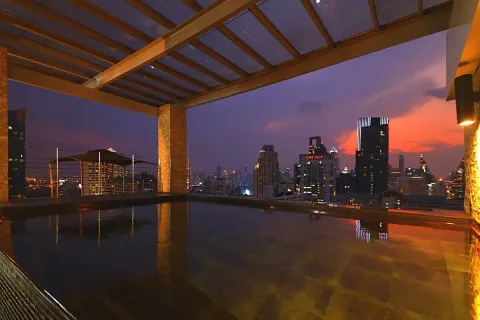 Penthouse in Watthana, Bangkok, Thailand 4 bedrooms № 148842 - photo 23