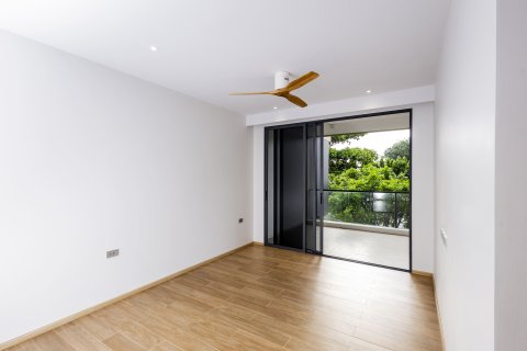 Condo in Phuket, Thailand, 3 bedrooms  № 147870 - photo 23