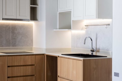 Condo in Phuket, Thailand, 3 bedrooms  № 147870 - photo 5