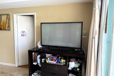 Condo à Phuket, Thaïlande, 2 chambres  № 147874 - photo 7