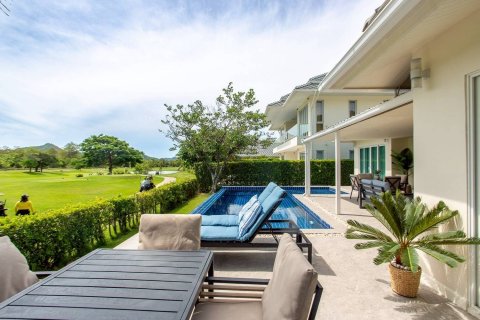 Вилла в Хуа Хине, Таиланд с 3 спальнями  № 147868 - фото 16