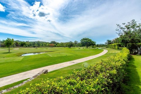 Вилла в Хуа Хине, Таиланд с 3 спальнями  № 147868 - фото 13