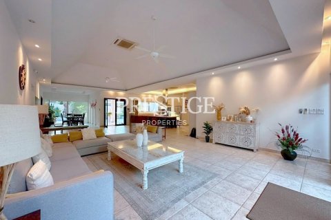 บ้านในพัทยา, ประเทศไทย 6 ห้องนอน № 197714 - รูปถ่าย 4