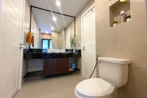 Casa de 3 dormitorios en Pattaya, Tailandia № 212140 - foto 10
