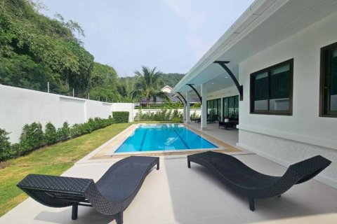 Вилла в Хуа Хине, Таиланд с 3 спальнями  № 152550 - фото 4