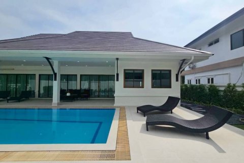 Вилла в Хуа Хине, Таиланд с 3 спальнями  № 152550 - фото 5