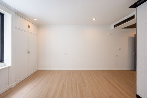 Квартира в Ваттхане, Бангкок, Таиланд с 3 спальнями № 152983 - фото 18