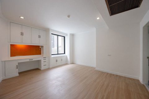 Квартира в Ваттхане, Бангкок, Таиланд с 3 спальнями № 152983 - фото 29