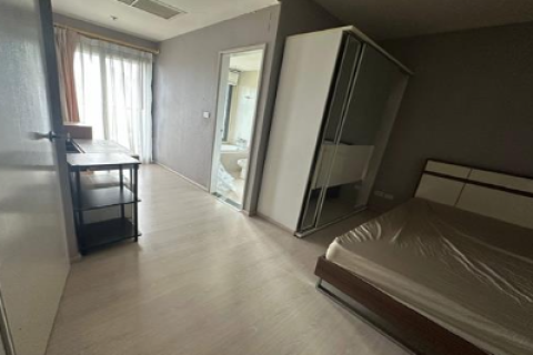 Студия в кондо в Клонг Тоэй, Бангкок, Таиланд № 160624 - фото 4