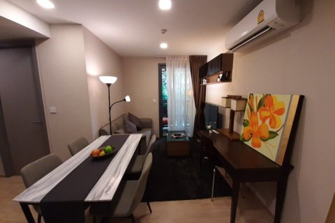 Condo in Watthana, Bangkok, Thailand, 2 bedrooms  № 160620 - photo 3