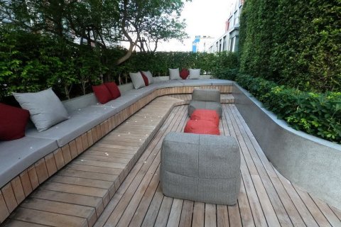 Condo in Watthana, Bangkok, Thailand, 2 bedrooms  № 160620 - photo 13