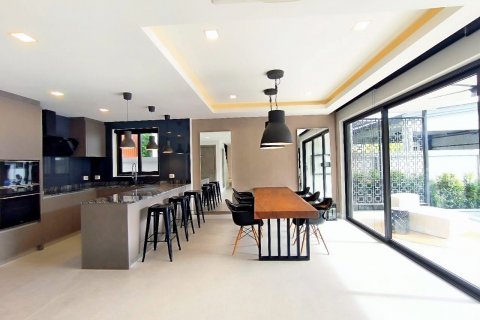 Вилла в Паттайе, Таиланд с 3 спальнями  № 146049 - фото 12