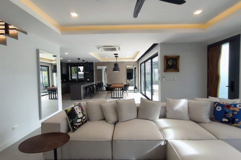 Вилла в Паттайе, Таиланд с 3 спальнями  № 146049 - фото 7