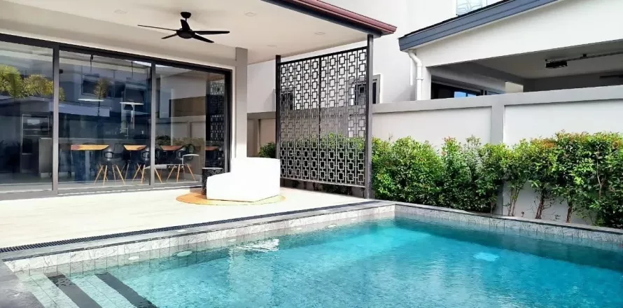 Вилла в Паттайе, Таиланд с 3 спальнями  № 146049