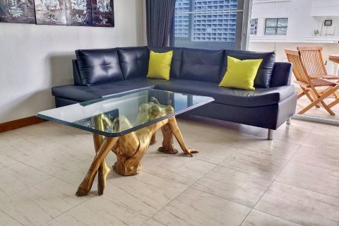 Condo in Pattaya, Thailand, 2 bedrooms  № 146048 - photo 7