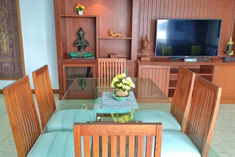 Condo in Pattaya, Thailand, 2 bedrooms  № 146048 - photo 11