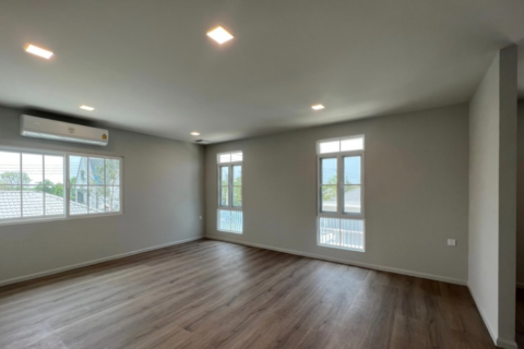 House in Bang Khun Thian, Bangkok, Thailand 4 bedrooms № 167354 - photo 4