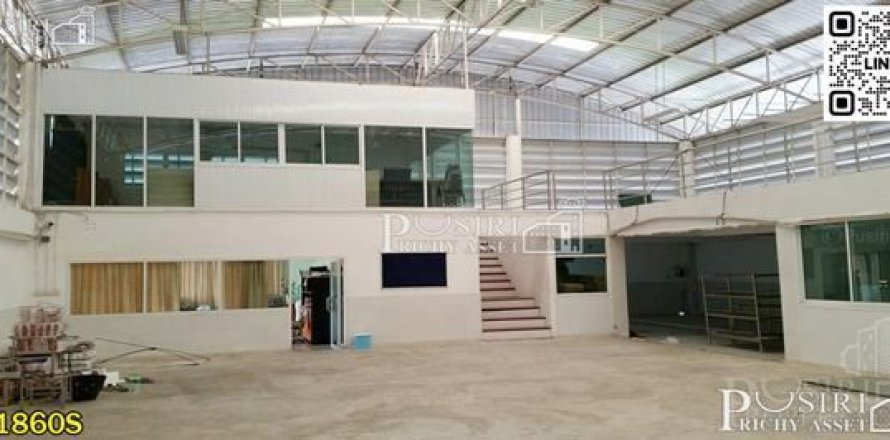 Warehouse in Krathum Baen, Thailand № 167352
