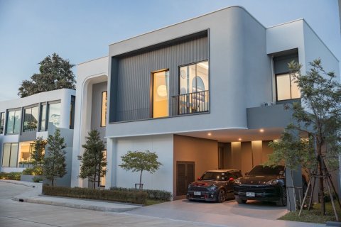 Maison à Hang Dong, Thaïlande 4 chambres № 167355 - photo 1