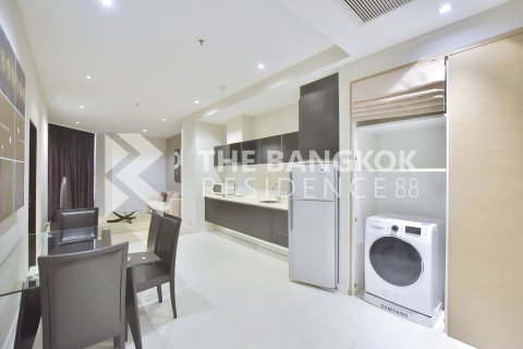 Condo in Bangkok, Thailand, 2 bedrooms № 184231 - photo 3