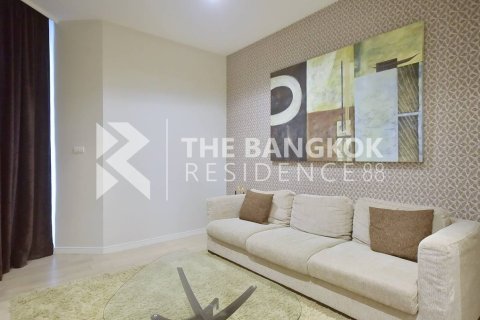 Condo in Bangkok, Thailand, 2 bedrooms № 184231 - photo 7