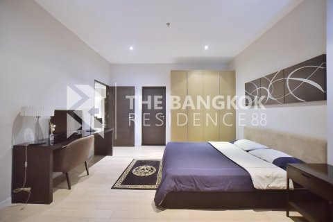 Condo in Bangkok, Thailand, 2 bedrooms № 184231 - photo 6