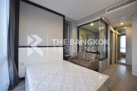 Condo in Bangkok, Thailand, 2 bedrooms № 184234 - photo 3