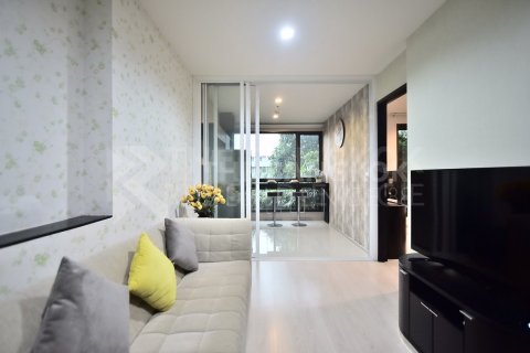 Condo in Bangkok, Thailand, 1 bedroom  № 184232