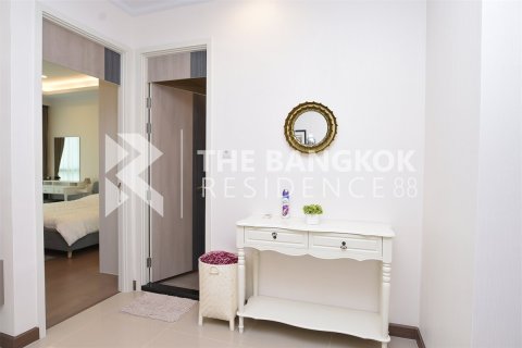 Condo in Bangkok, Thailand, 1 bedroom  № 184233