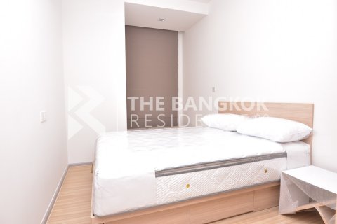Condo in Bangkok, Thailand, 2 bedrooms № 184230 - photo 4