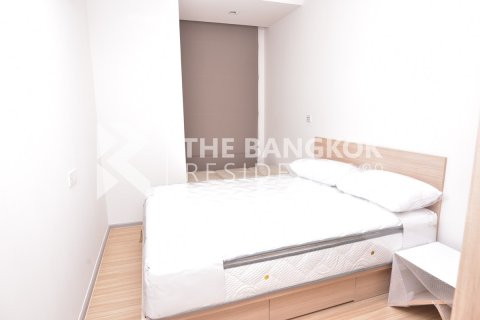 Condo in Bangkok, Thailand, 2 bedrooms № 184230 - photo 6