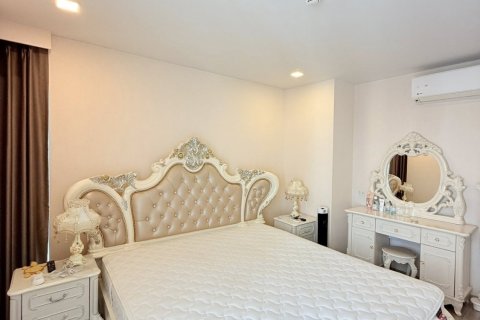 Кондоминиум с 2 спальнями в Бангкоке, Таиланд № 167035 - фото 5