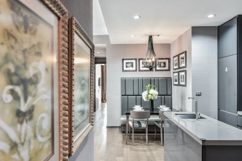 Condo in Sathon, Bangkok, Thailand, 2 bedrooms  № 167034 - photo 4