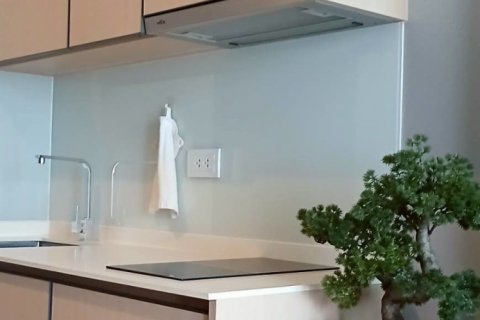 Studio in the Condo in Watthana, Bangkok, Thailand  № 139244 - photo 3