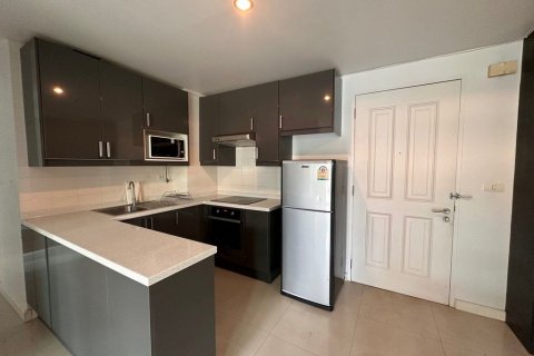 Condo à Watthana, Bangkok, Thaïlande, 2 chambres  № 139246 - photo 8