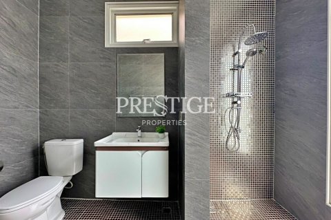 House in Pattaya, Thailand 4 bedrooms № 198191 - photo 22