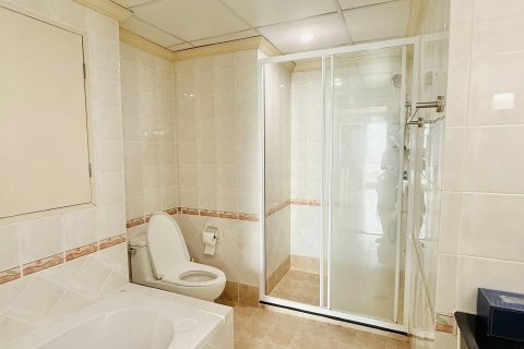 Condo à Chatuchak, Bangkok, Thaïlande, 3 chambres  № 170699 - photo 5