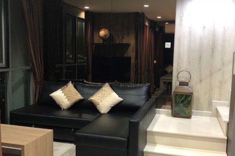 Кондоминиум с 2 спальнями в Пхракханонге, Бангкок, Таиланд № 139404 - фото 5