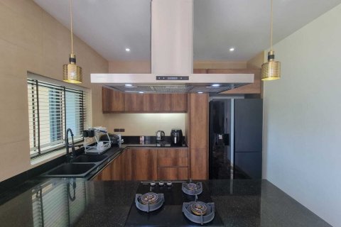 Villa in Phuket, Thailand 3 bedrooms № 139406 - photo 15